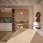 Lithinon Luxury Suites Old Town Chania Free On-Site Parking Apartment *