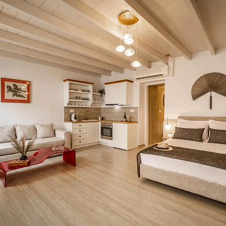 Apartment Lithinon Luxury Suites Old Town Chania Free On-Site Parking Chania (Crete)