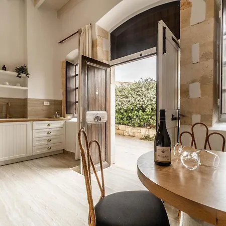 Apartment Lithinon Luxury Suites Old Town Chania Free On-Site Parking *