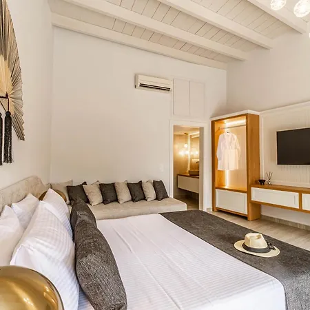 Lithinon Luxury Suites With Free Parking *