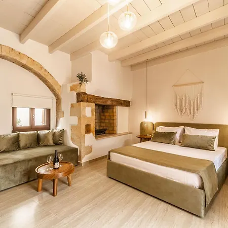 Lithinon Luxury Suites Old Town Chania Free On-Site Parking Apartment *