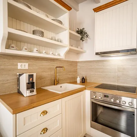 Lithinon Luxury Suites With Free Parking Chania (Crete)