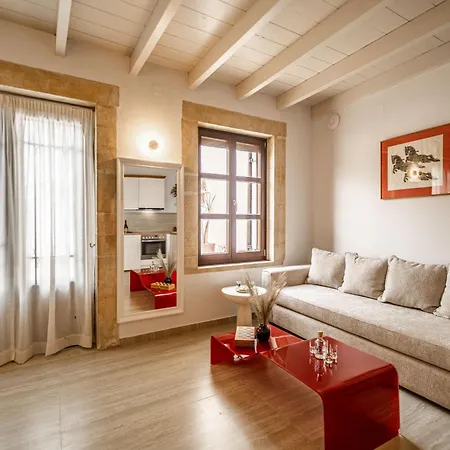 Lithinon Luxury Suites With Free Parking
