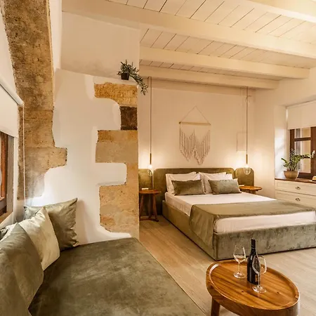 Lithinon Luxury Suites Old Town Chania Free On-Site Parking Apartment
