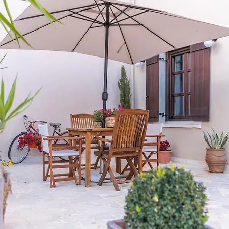 Apartment Lithinon Luxury Suites With Free Parking