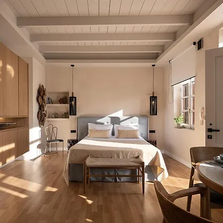 Apartment Lithinon Luxury Suites With Free Parking *