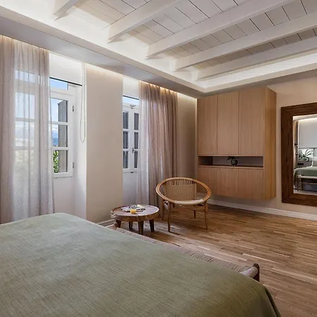 Lithinon Luxury Suites With Free Parking *