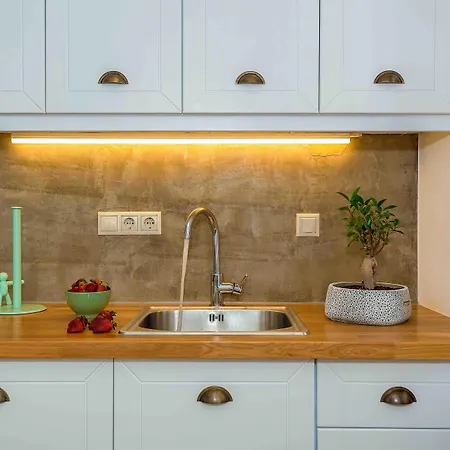 Lithinon Luxury Suites Old Town Chania Free On-Site Parking *