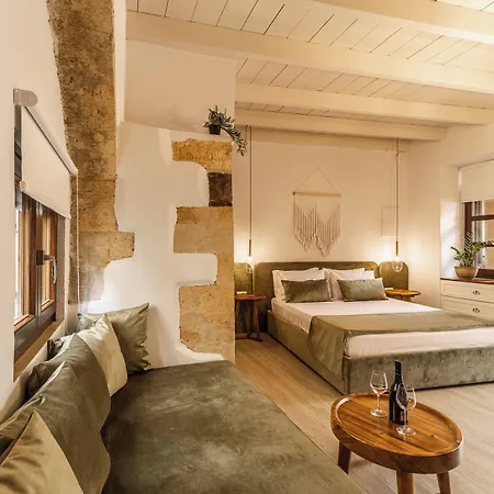 Lithinon Luxury Suites Old Town Chania Free On-Site Parking
