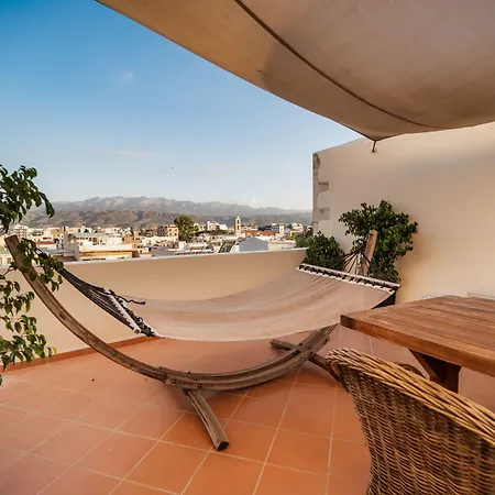 Lithinon Luxury With Free Parking La Canée