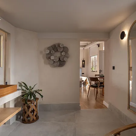 Lithinon Luxury Suites Old Town Chania Free On-Site Parking