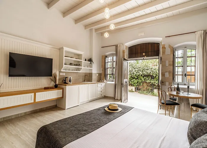 דירה Lithinon Luxury With Free Parking *