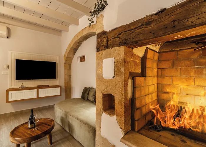 Lithinon Luxury With Free Parking דירה