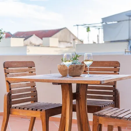 Lithinon Luxury Suites With Free Parking Апартаменты *