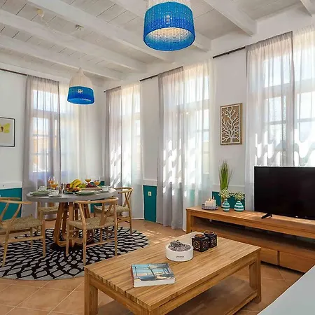 Daire Lithinon Luxury Old Town Chania Free On-site Parking *