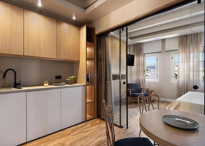 Lithinon Luxury With Free Parking Apartamento