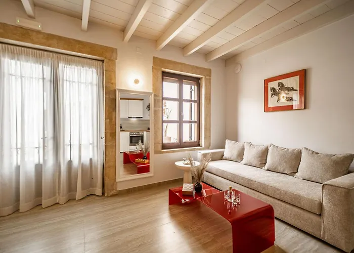 Lithinon Luxury With Free Parking